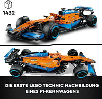 Sestavovací puzzle závodního superauta McLaren F1